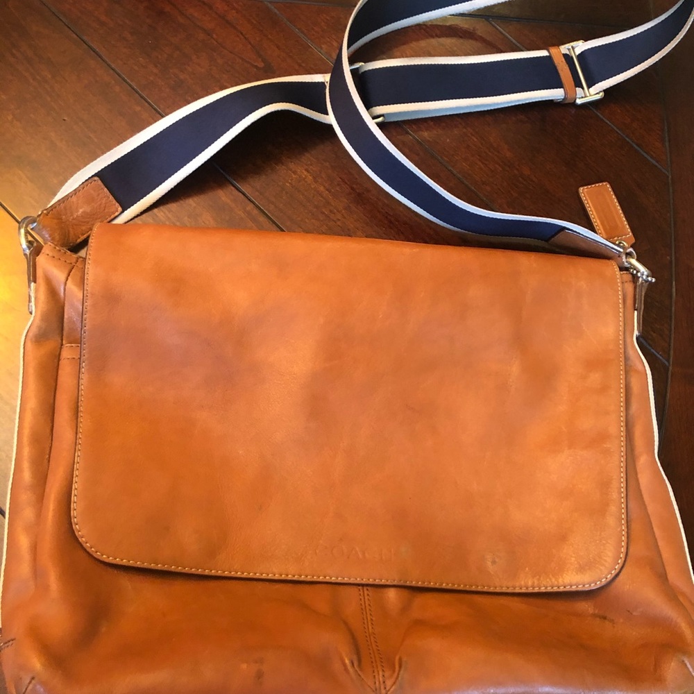 Coach Messenger bag